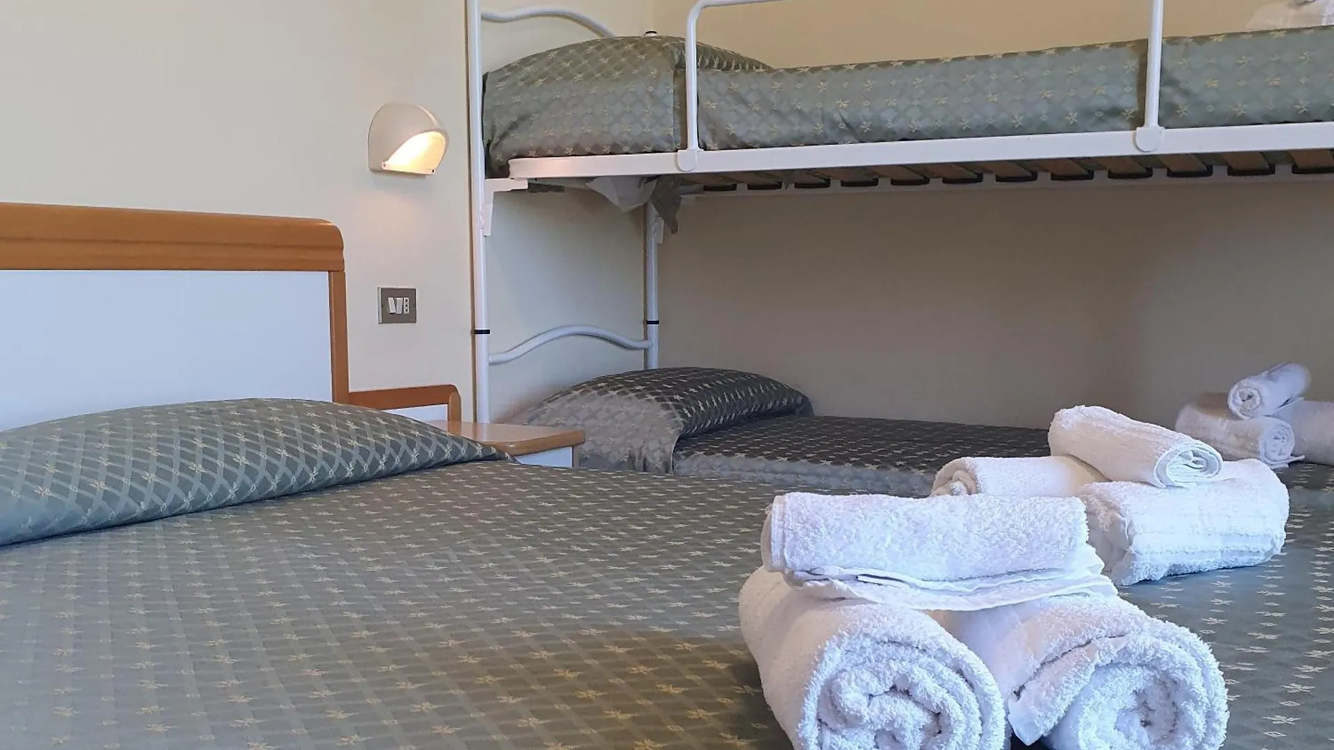 ***  Hotel De La Plage Rimini Italien