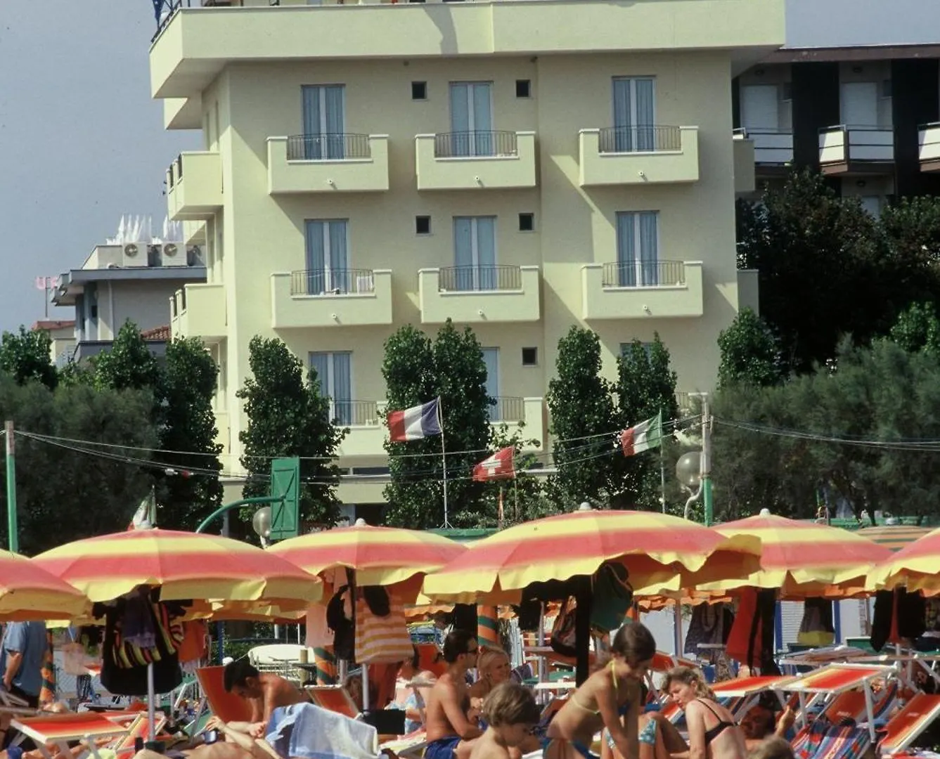 Hotel De La Plage location
